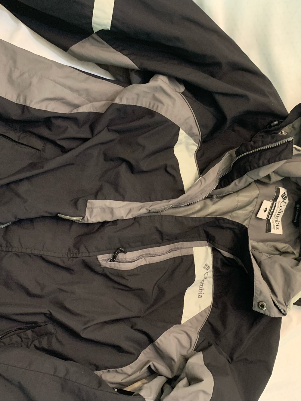 Columbia Men's Black and Light Gray Waterproof Coat